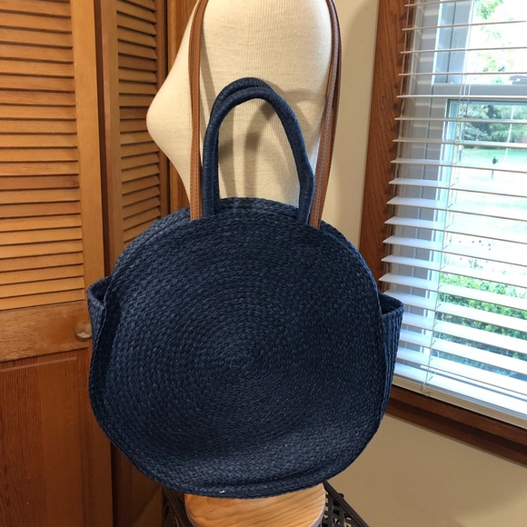 Time and Tru Handbags - NWT straw packable round circle shoulder bag